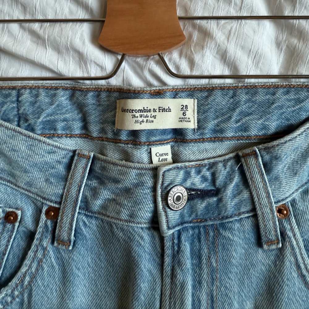 Abercrombie & Fitch The Wide Leg High Rise Size 28 - Picture 3 of 3